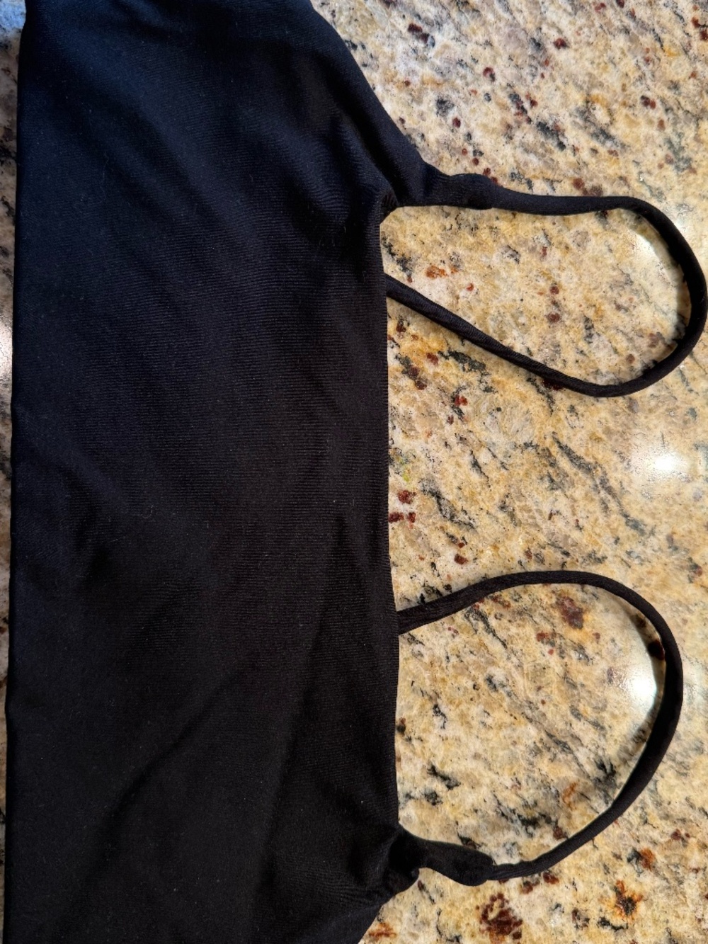 BLACK WOMEN'S SPORTS BRA TIK TOK SHOP